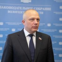 Роман Заварин